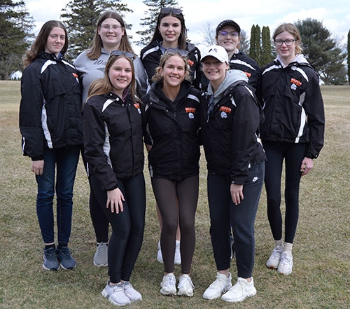 2025 Waukon girls golf team ...