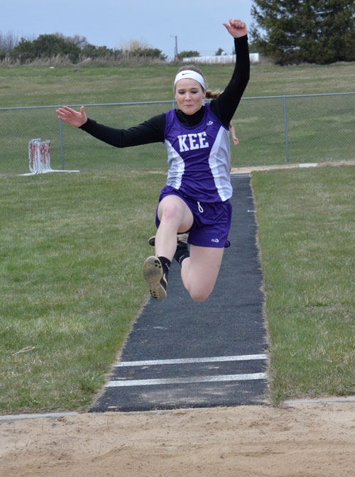 Personal-best long jump claims second ...